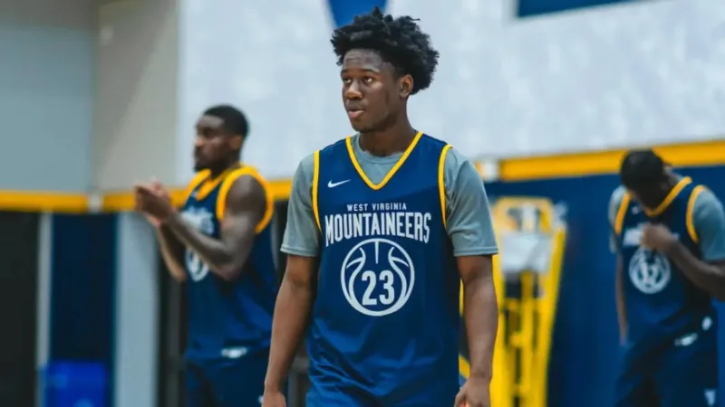 Hodge Takes Day-To-Day Approach In Handling Expectations For WVU's Miles Sadler